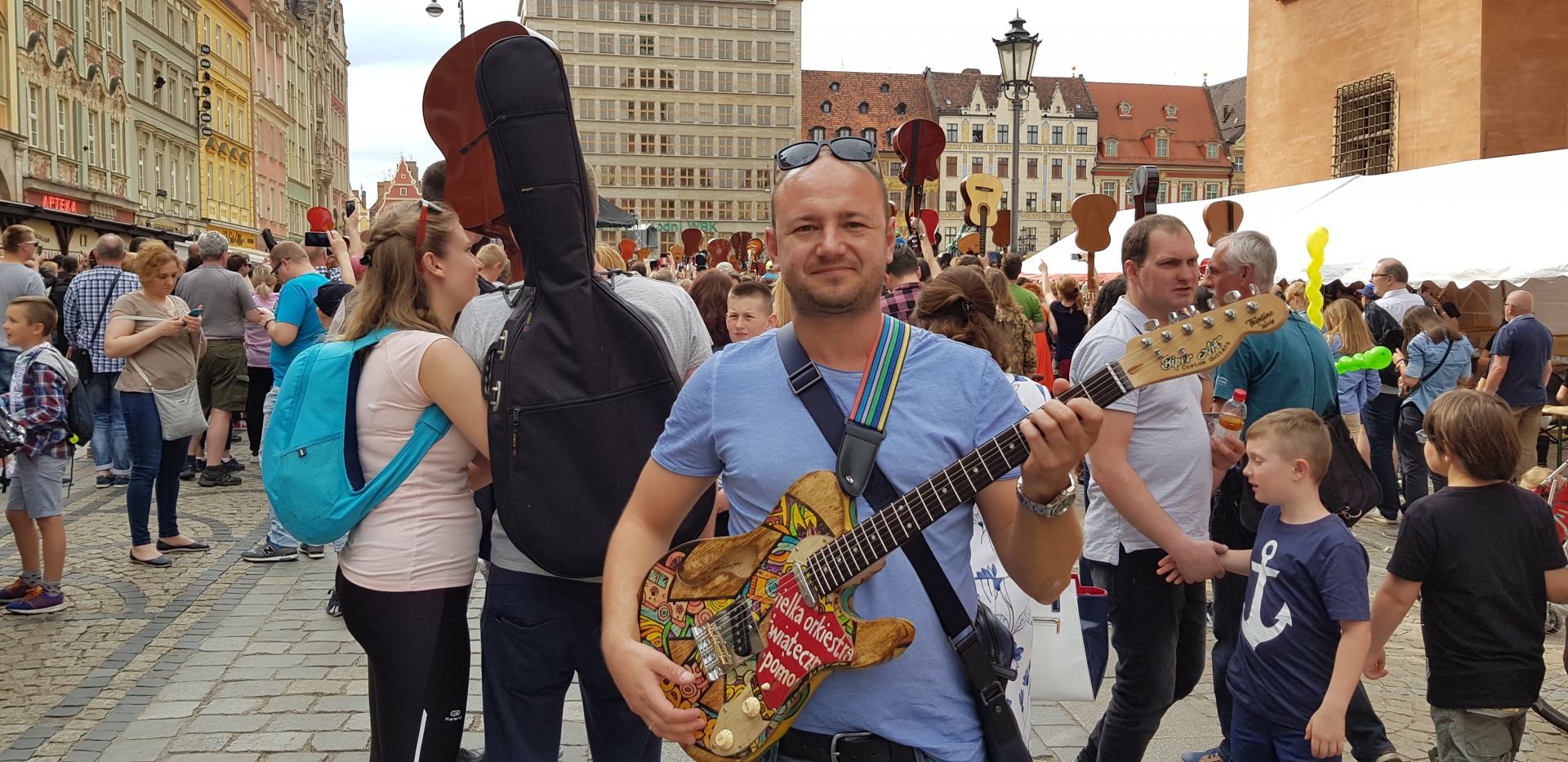 Bijemy rekord Guinessa gitarą z WOŚPu